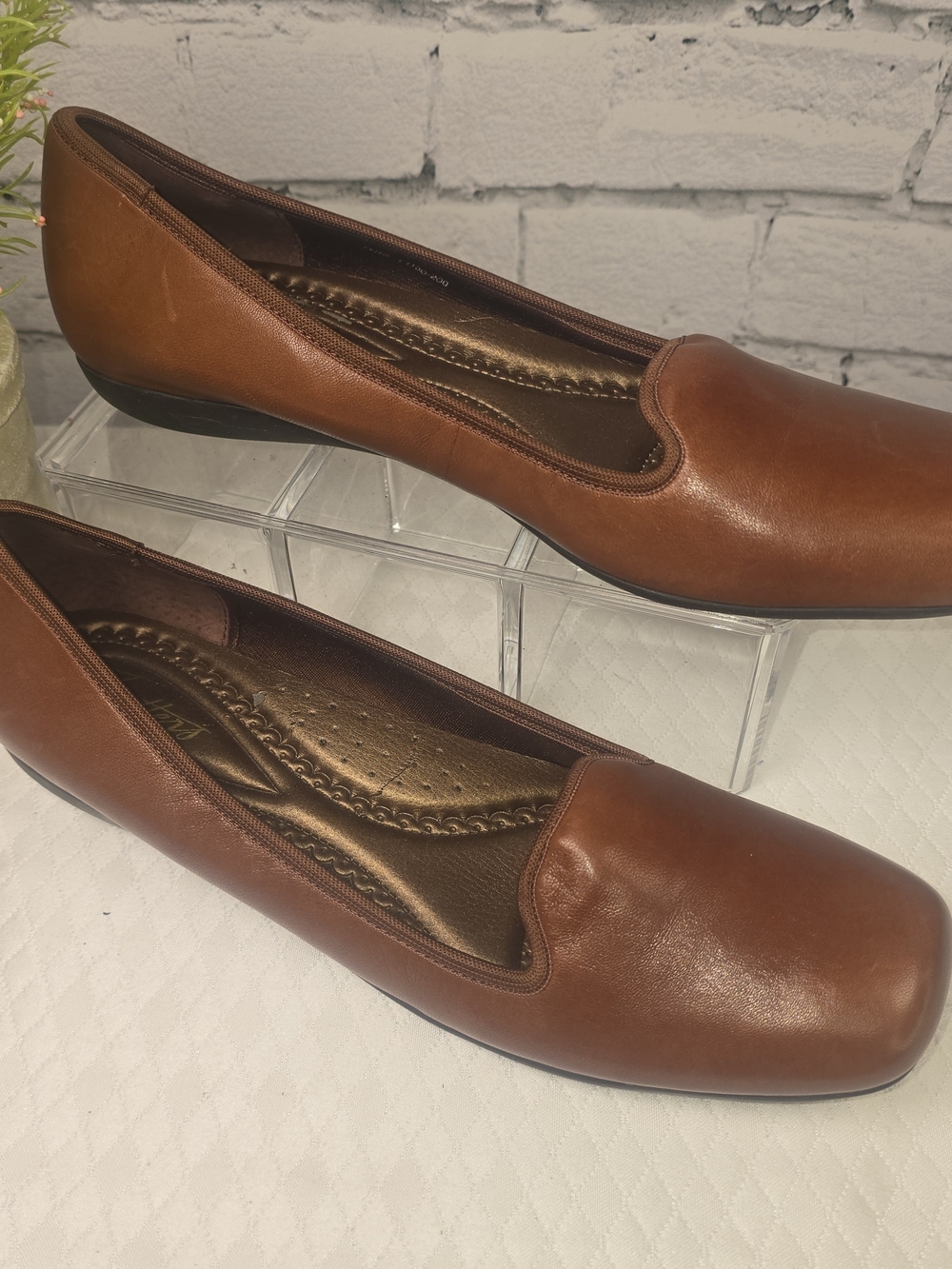 WOMENS TROTTERS SIMONA COGNAC SLIP ON SHOE LOAFERS LEATHER CASUAL SIZE 11
